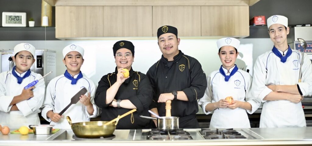 เรียนเชฟ–เรียนทำอาหาร ที่ไหนดี ทำไม UTCC คือคำตอบของคนอยากเป็นเชฟมืออาชีพ