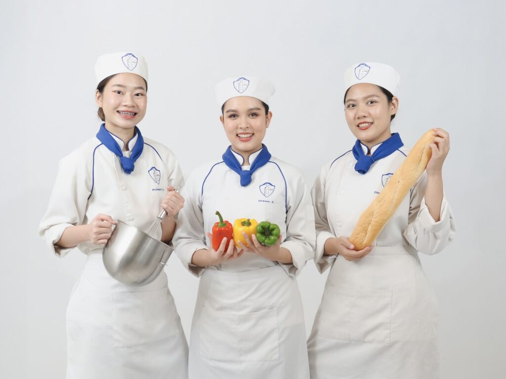 เรียนเชฟ–เรียนทำอาหาร ที่ไหนดี ทำไม UTCC คือคำตอบของคนอยากเป็นเชฟมืออาชีพ